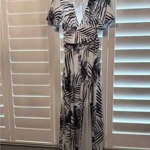 Women's Black & White Tropical Print Jumpsuit